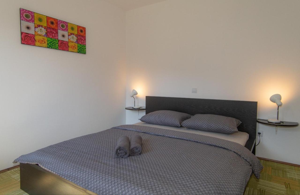 Apartma Nad Tunelom